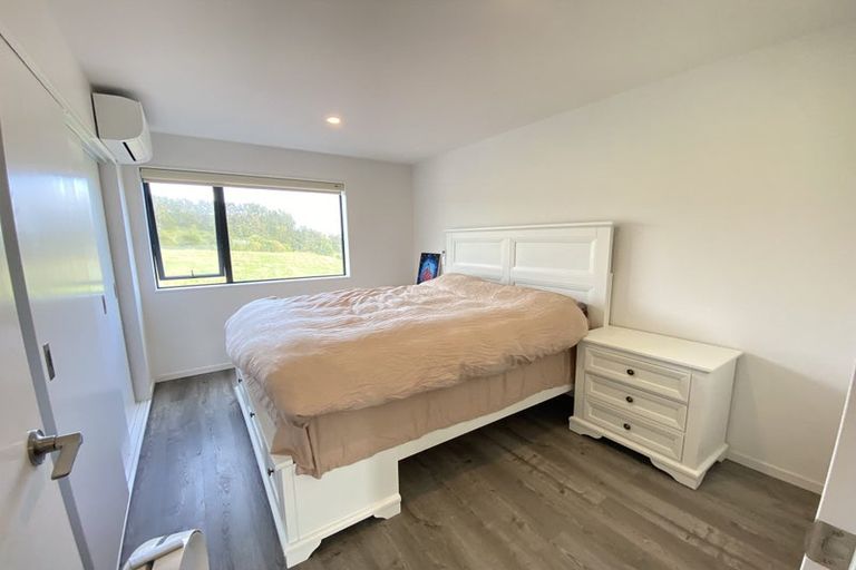 Photo of property in 154 Squadron Drive, Hobsonville, Auckland, 0616