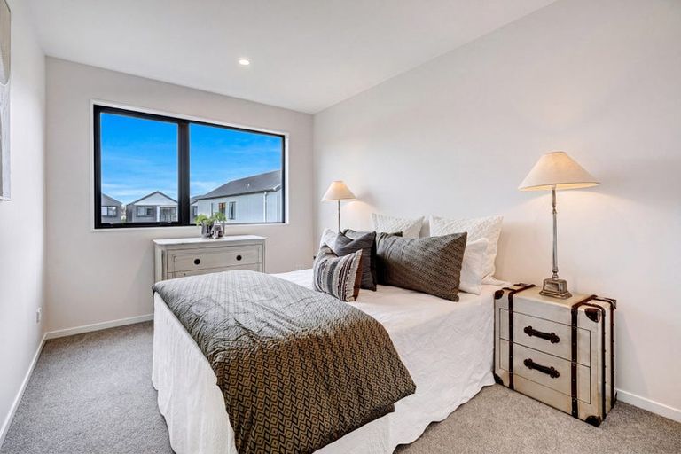Photo of property in 15 Sails Road, Hobsonville, Auckland, 0616