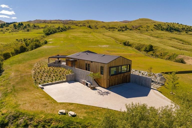 Photo of property in 275 Littles Road, Dalefield, Queenstown, 9371