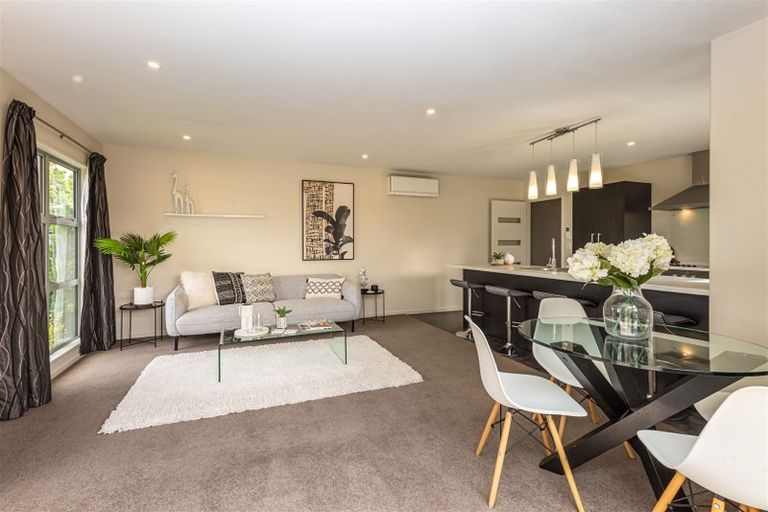 Photo of property in 18 Millesimes Way, Yaldhurst, Christchurch, 8042