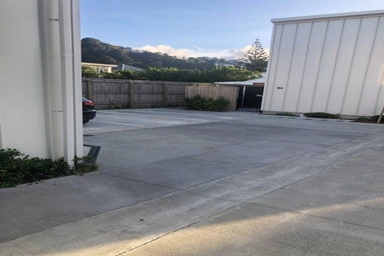 Photo of property in 18 Inglis Street, Seatoun, Wellington, 6022