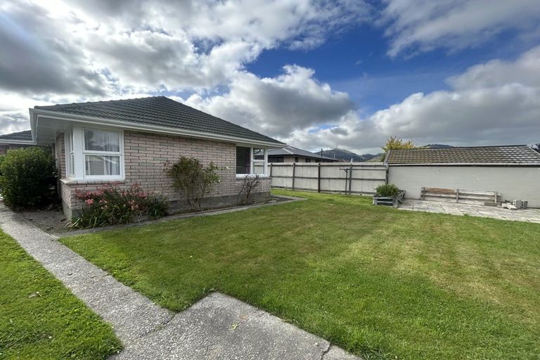 Photo of property in 9 Kaiwara Street, Hoon Hay, Christchurch, 8025