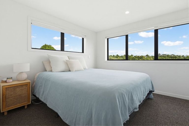 Photo of property in 2/15 Tilden Avenue, Hillcrest, Auckland, 0627