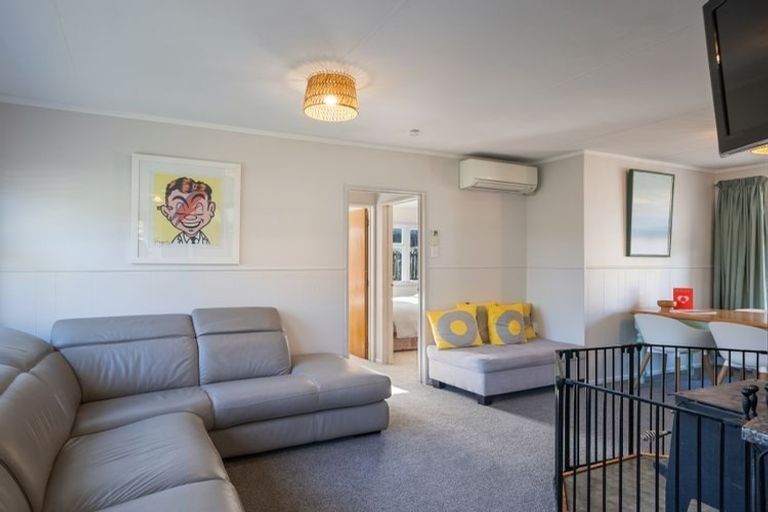 Photo of property in 619 Waitarere Beach Road, Waitarere Beach, Levin, 5510