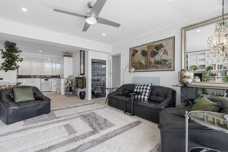 Photo of property in 3/22 Cliff Road, Tauranga, 3110
