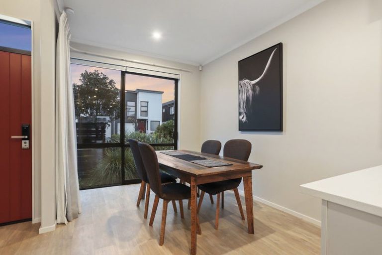 Photo of property in 20 Grey Warbler Road, Hobsonville, Auckland, 0616