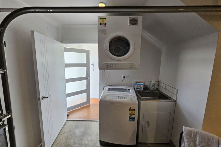 Photo of property in 59u4 May Street, Hamilton East, Hamilton, 3216