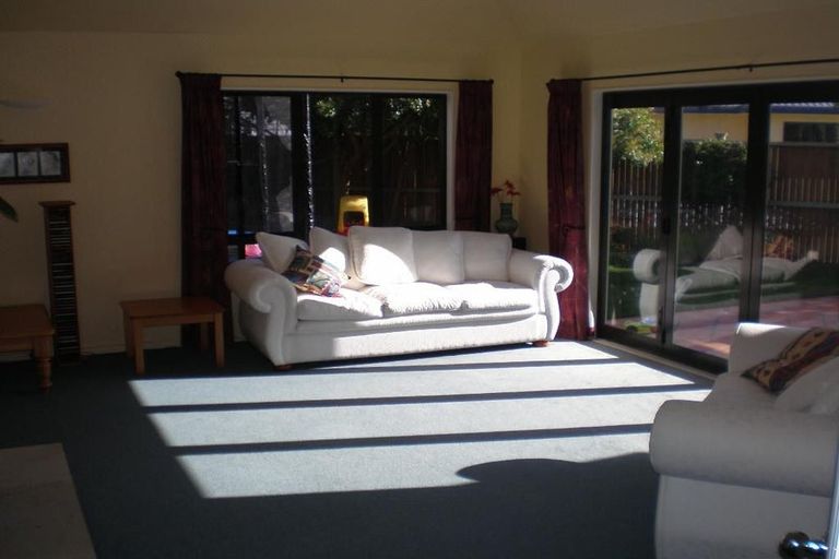Photo of property in 64 Navigation Drive, Whitby, Porirua, 5024
