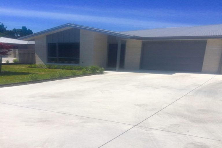 Photo of property in 28u2 Hobson Street, Thorndon, Wellington, 6011