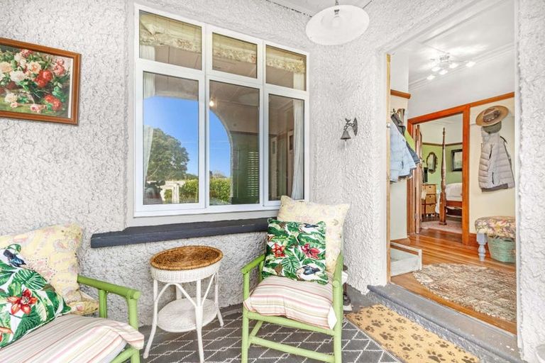 Photo of property in 56 Waihi Road, Hawera, 4610