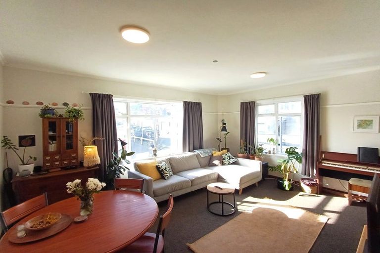 Photo of property in Nissen Court, 11d Hawker Street, Mount Victoria, Wellington, 6011