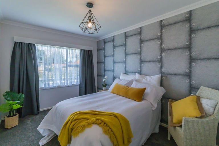 Photo of property in 3 Vogel Street, Levin, 5510