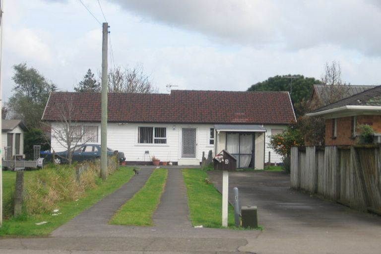 Photo of property in 3 Hunua Road, Papakura, 2110