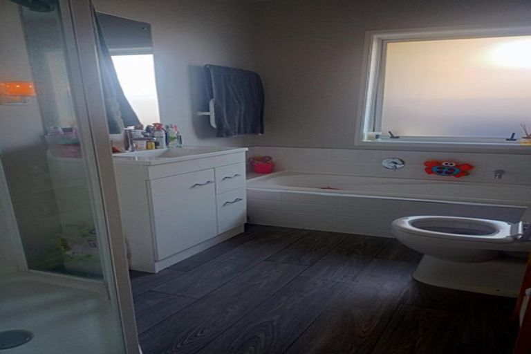 Photo of property in 58 Longcot Drive, Rolleston, 7615