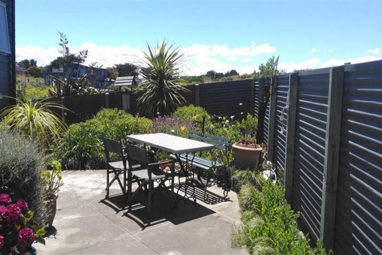 Photo of property in 22 Longbeach Drive, Castlecliff, Whanganui, 4501