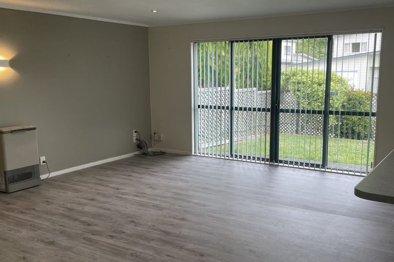 Photo of property in 193 Westchester Drive, Churton Park, Wellington, 6037