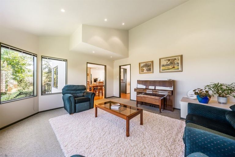 Photo of property in 36a Molyneux Close, Whitby, Porirua, 5024