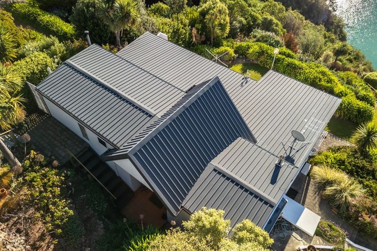 Photo of property in 2/35 Ranui Crescent, Diamond Harbour, Lyttelton, 8971