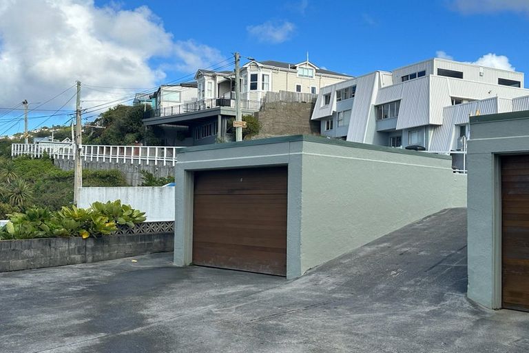 Photo of property in 23a Maida Vale Road, Roseneath, Wellington, 6011