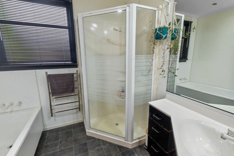 Photo of property in 22 Oxford Street, Holmes Hill, Oamaru, 9401