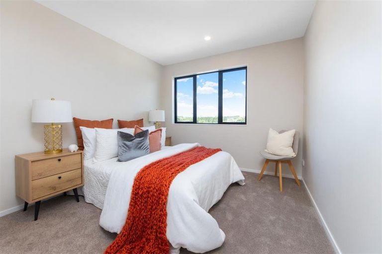 Photo of property in 164 Kerepi Street, Westgate, 0814