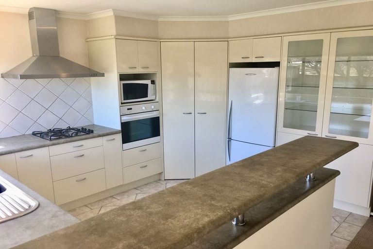 Photo of property in 31 Heyington Way, East Tamaki Heights, Auckland, 2016