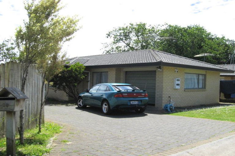 Photo of property in 29 Koru Street, Mangere Bridge, Auckland, 2022