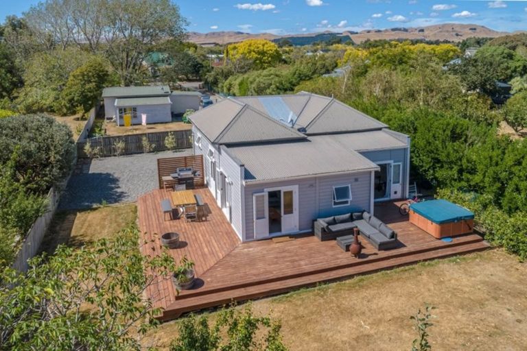 Photo of property in 78 Dublin Street, Martinborough, 5711