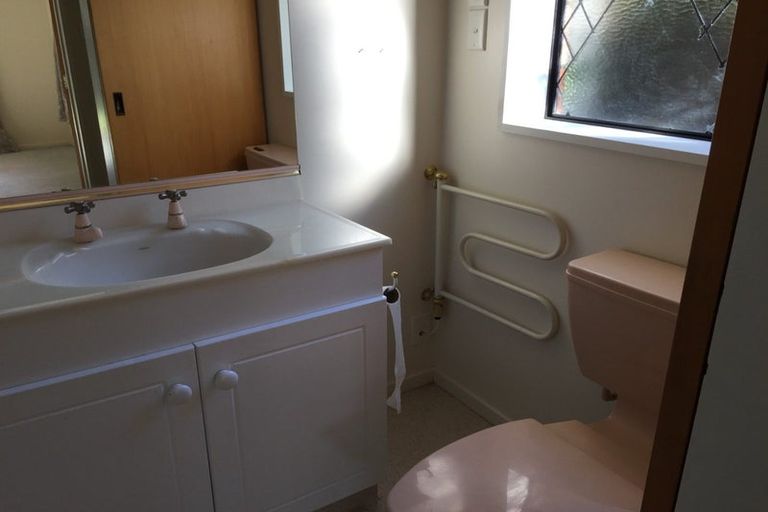 Photo of property in 20 Althorp Place, Avonhead, Christchurch, 8042