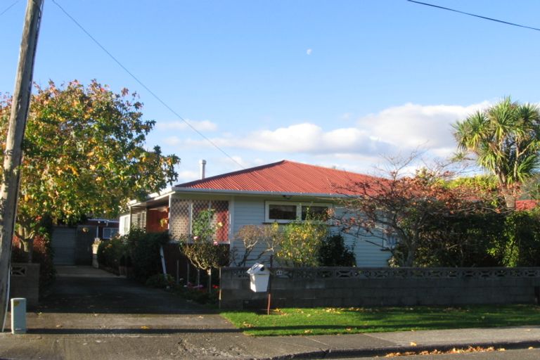 Photo of property in 44 Karamu Crescent, Wainuiomata, Lower Hutt, 5014