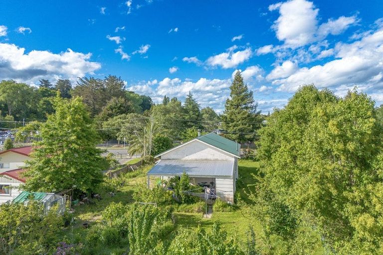 Photo of property in 13 Victoria Street, Waipawa, 4210