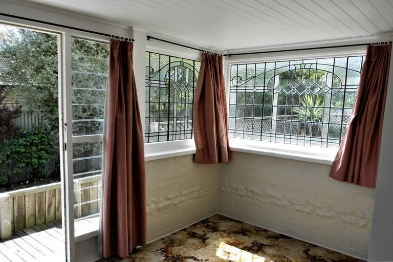 Photo of property in 110 Rattray Street, Riccarton, Christchurch, 8041