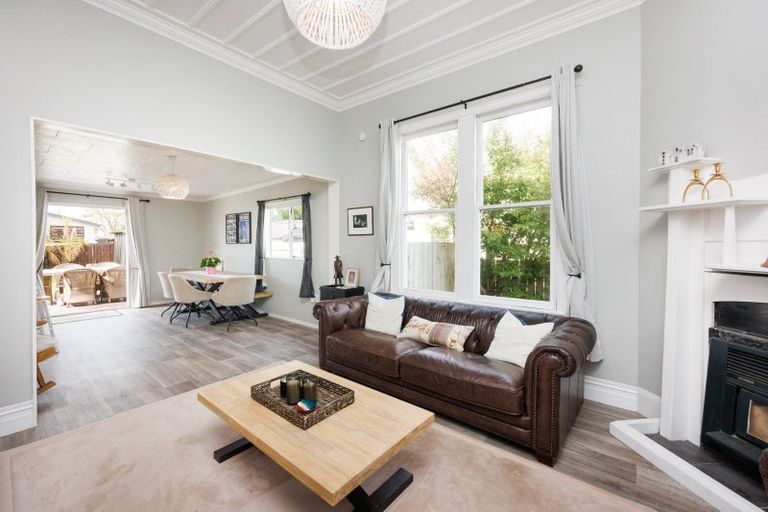 Photo of property in 11 Montagu Street, Feilding, 4702