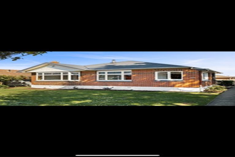 Photo of property in 56 Gordon Road, Mosgiel, 9024