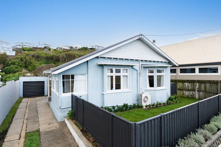 Photo of property in 39 Tahuna Road, Tainui, Dunedin, 9013