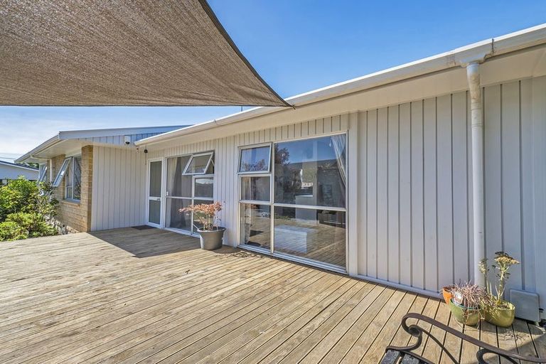 Photo of property in 11 Bayswater Crescent, Bromley, Christchurch, 8062