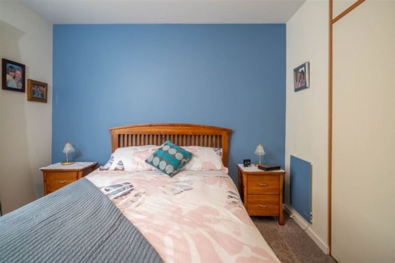 Photo of property in 215 Wairakei Road, Bryndwr, Christchurch, 8053