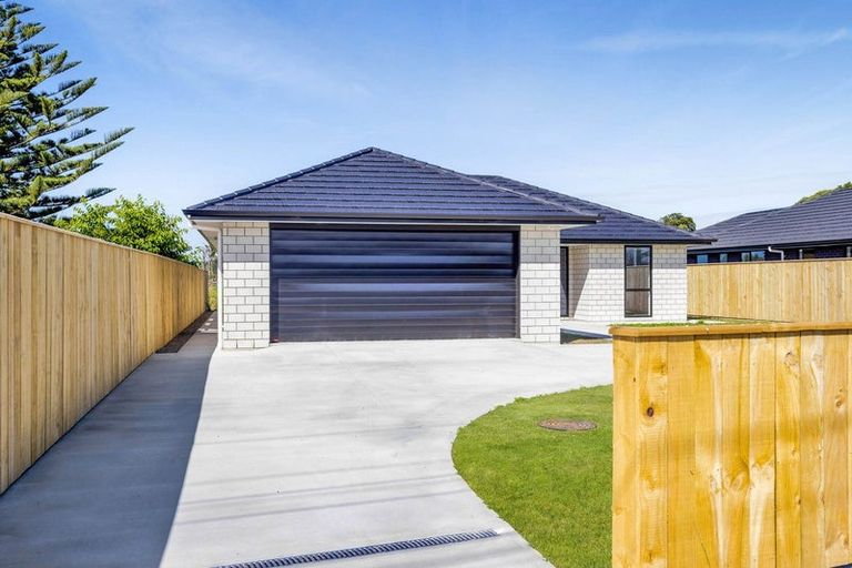 Photo of property in 130c Manawapou Road, Hawera, 4610
