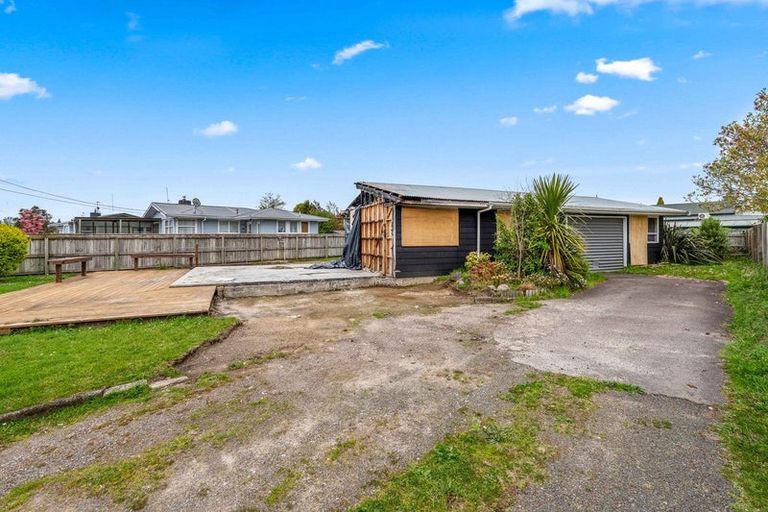 Photo of property in 22 Fenruss Street, Fairy Springs, Rotorua, 3015
