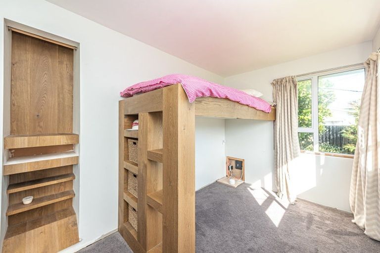 Photo of property in 12 Manuka Street, Castlecliff, Whanganui, 4501