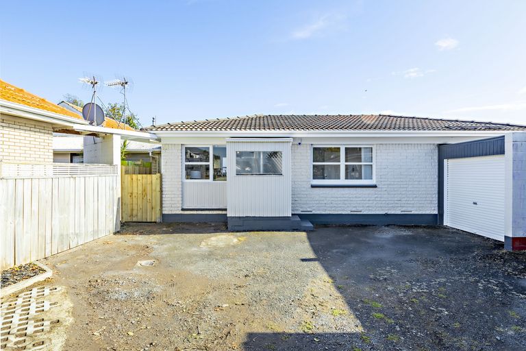 Photo of property in 33a Halsey Road, Manurewa, Auckland, 2102