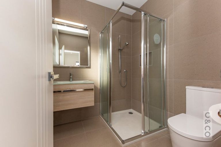 Photo of property in 30 Jelas Drive, Riverhead, 0820