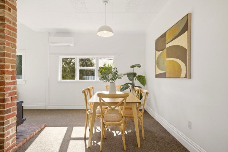 Photo of property in 4 Queen Street, Doyleston, 7682