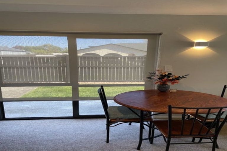Photo of property in 5 Fernbrook Place, Mairehau, Christchurch, 8013