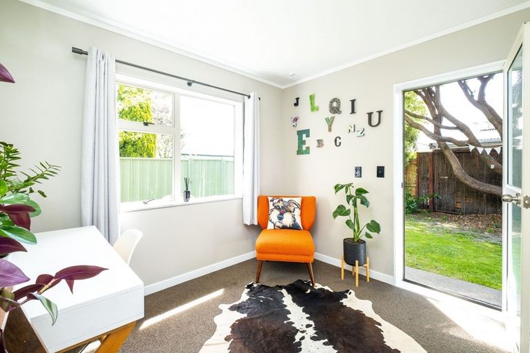 Photo of property in 4a Peddie Street, Taradale, Napier, 4112