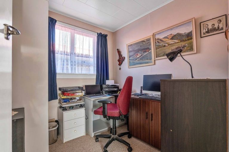 Photo of property in 558 Mangorei Road, Mangorei, New Plymouth, 4371