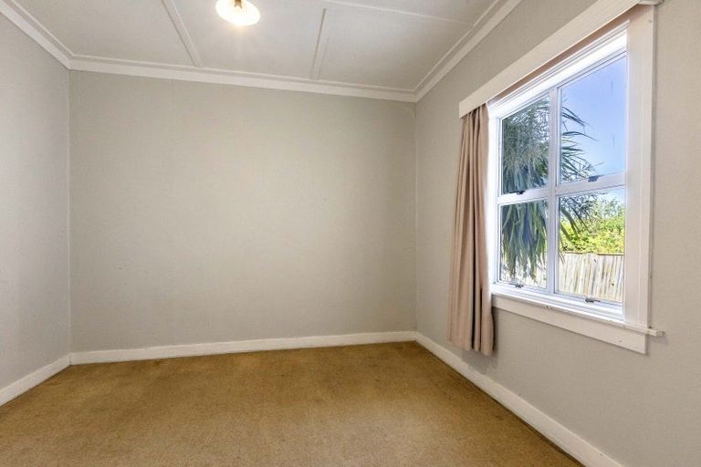 Photo of property in 90 Racecourse Road, Waipukurau, 4200