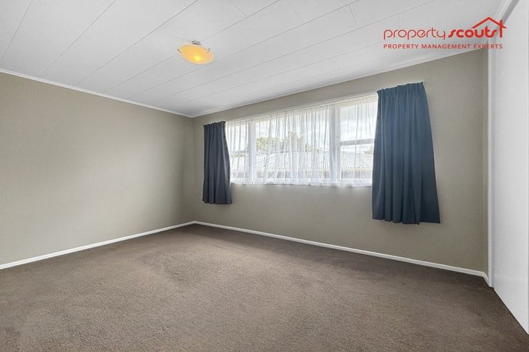 Photo of property in 5 Simpson Road, Ranui, Auckland, 0612