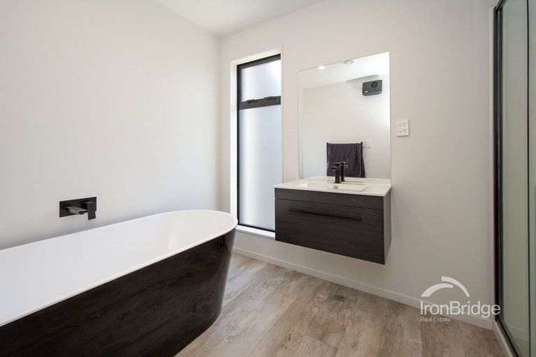 Photo of property in 31 Champion Street, Edgeware, Christchurch, 8013