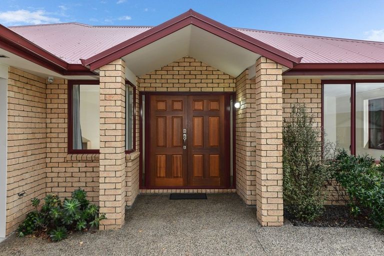 Photo of property in 1 Farleigh Close, Huntington, Hamilton, 3210